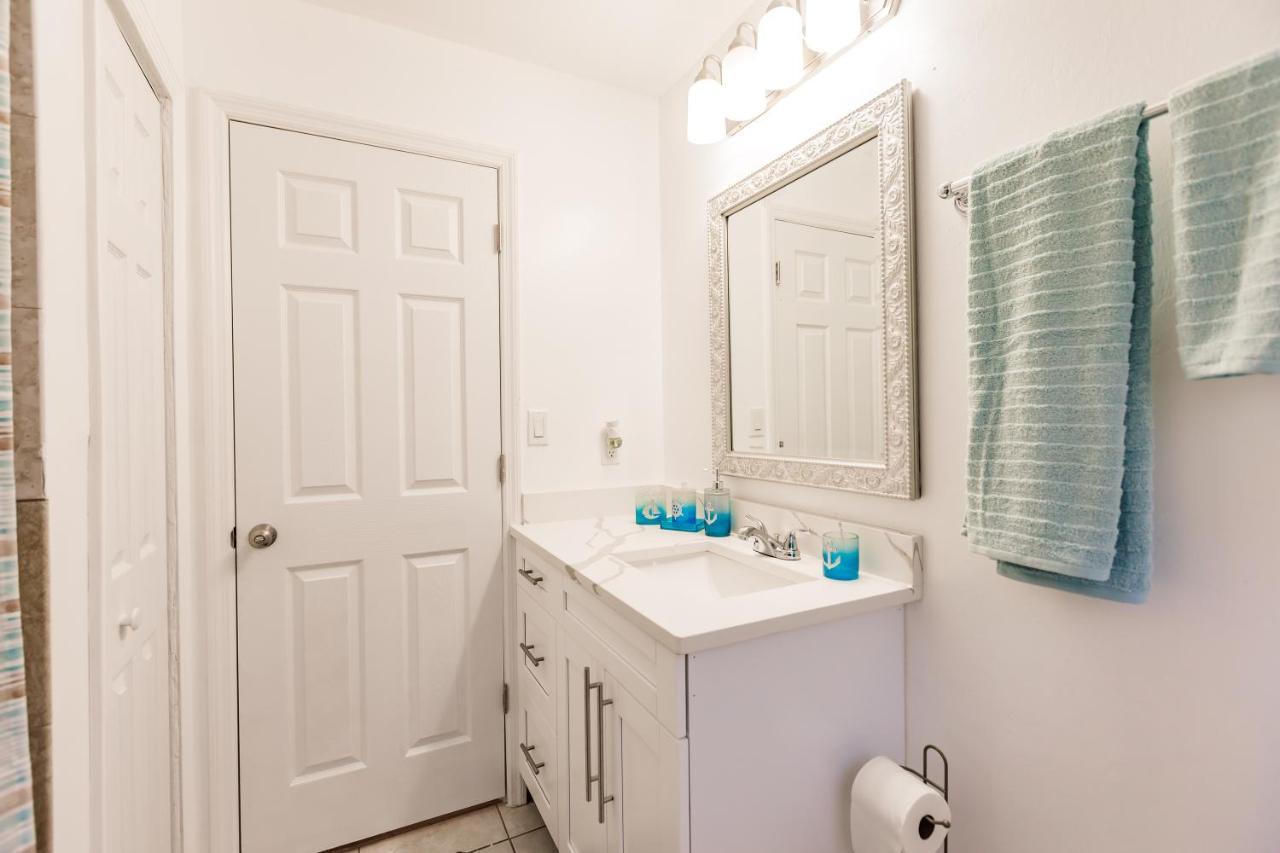 New! Dock Canal Family W/pool & Gulf Access! *